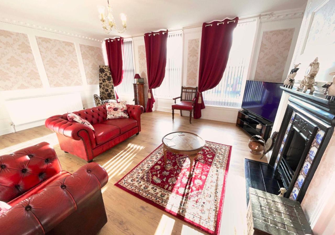 The Georgian Apartment *